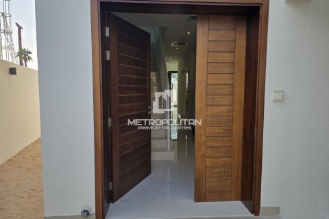 Řadový dům v Mina Al Arab, Ras Al Khaimah, SAE 2 ložnice, 179 m² Č.: 593095 - fotografie 4