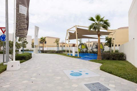 Hartanah komersil di Yas Island, Abu Dhabi, UAE 3 bilik tidur, 348 meter persegi № 593879 - foto 18