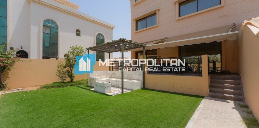 Tontti Khalifa City, Abu Dhabi, Arabiemiraatit 1393.5 m2 № 610808