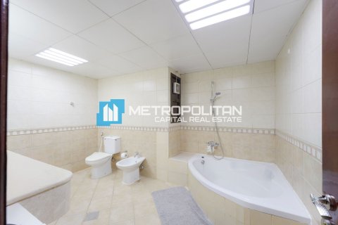 Tontti Khalifa City, Abu Dhabi, Arabiemiraatit 1393.5 m2 № 610808 - kuva 15