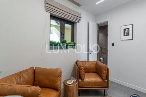 Byt v Downtown Dubai (Downtown Burj Dubai), SAE 3 ložnice, 161 m² Č.: 627789 - fotografie 13