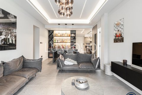 Byt v Downtown Dubai (Downtown Burj Dubai), SAE 3 ložnice, 161 m² Č.: 627789 - fotografie 2