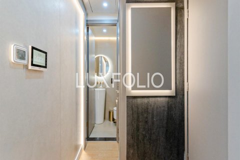 Apartament në Downtown Dubai (Downtown Burj Dubai), Emiratet e Bashkuara Arabe 2 dhoma gjumi, 136 m2. № 627786 - Foto 14