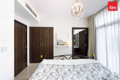 Vilë në Dubai, Emiratet e Bashkuara Arabe 3 dhoma gjumi, 112.2 m2. № 575325 - Foto 4