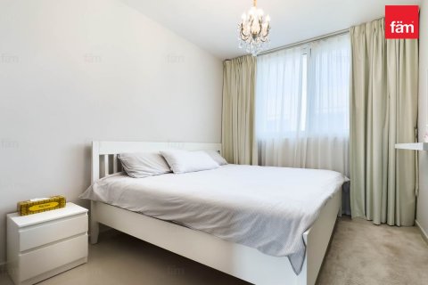 Vilë në Dubai, Emiratet e Bashkuara Arabe 3 dhoma gjumi, 112.2 m2. № 575325 - Foto 2