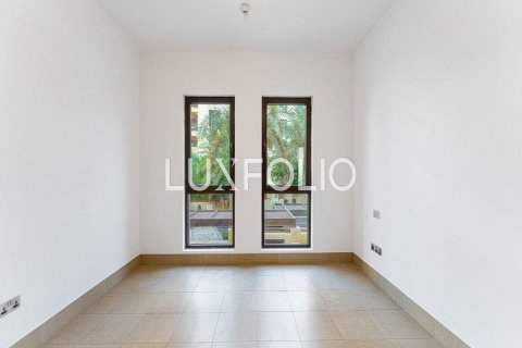 Appartamento in vendita a Old Town, Dubai, EAU 2 camere da letto, 98 mq. № 627559 - foto 7
