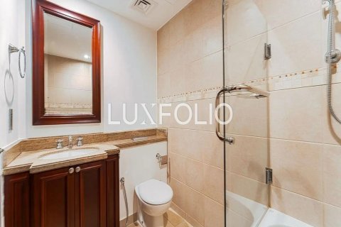 Appartamento in vendita a Old Town, Dubai, EAU 2 camere da letto, 98 mq. № 627559 - foto 9