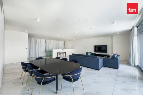 Hotel Apartamento en alquiler en Business Bay, Dubai, EAU 3 dormitorios, 341 m2 № 569711 - foto 4