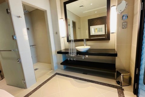 Appartamento in affitto a The Marina, Abu Dhabi, EAU 3 camere da letto, 221.9 mq. № 591788 - foto 17