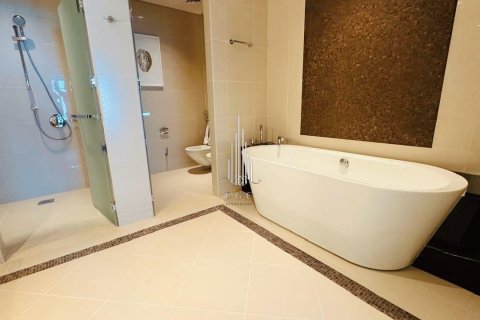 Appartamento in affitto a The Marina, Abu Dhabi, EAU 3 camere da letto, 221.9 mq. № 591788 - foto 22