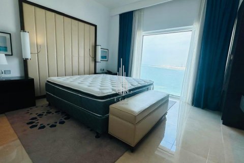 Appartamento in affitto a The Marina, Abu Dhabi, EAU 3 camere da letto, 221.9 mq. № 591788 - foto 2