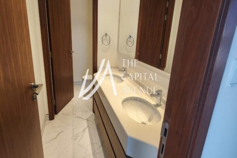 Vila di Abu Dhabi, UAE 4 bilik tidur, 703 meter persegi № 605036 - foto 23