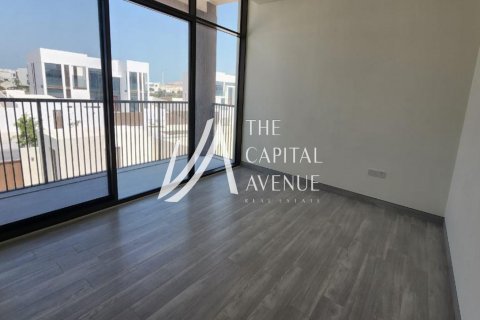 Vila di Abu Dhabi, UAE 4 bilik tidur, 703 meter persegi № 605036 - foto 16