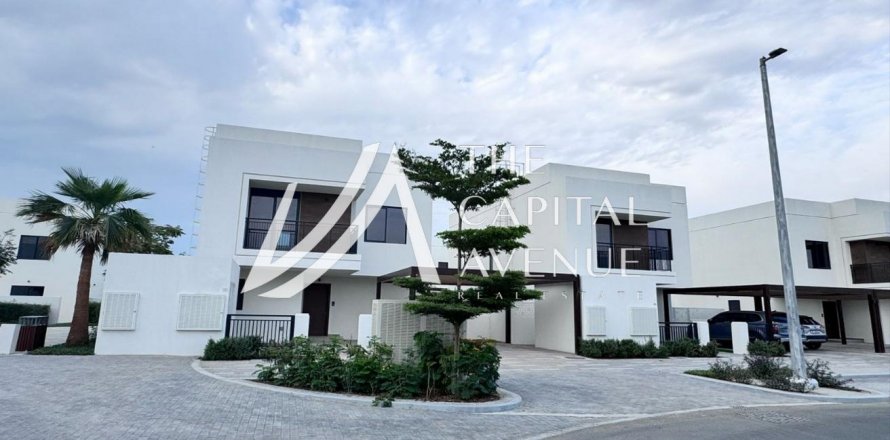 Villa on the Yas Island, Abu Dhabi, UAE 4 bedrooms, 209 sq.m. № 605037