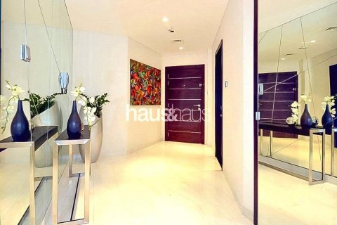 Apartment in Dubai Marina, UAE 2 bedrooms, 142 sq.m. № 625628 - photo 18