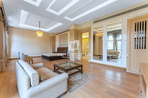 Villa till försäljning i Emirates Hills, Dubai, UAE 6 sovrum, 1750 kvm Nr. 592439 - fotografi 15