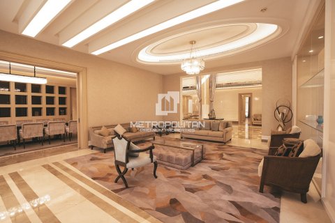 Villa in Emirates Hills, Dubai, UAE 7 bedrooms, 1750 sq.m. № 592439 - photo 3