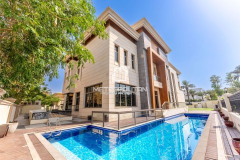 Villa till försäljning i Emirates Hills, Dubai, UAE 6 sovrum, 1750 kvm Nr. 592439 - fotografi 2
