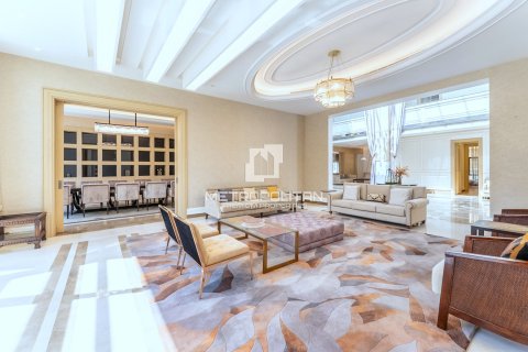 Villa till försäljning i Emirates Hills, Dubai, UAE 6 sovrum, 1750 kvm Nr. 592439 - fotografi 8