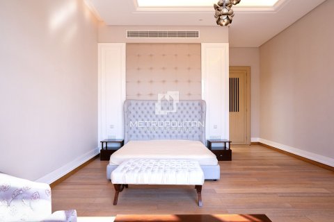 Villa in Emirates Hills, Dubai, UAE 7 bedrooms, 1750 sq.m. № 592439 - photo 20