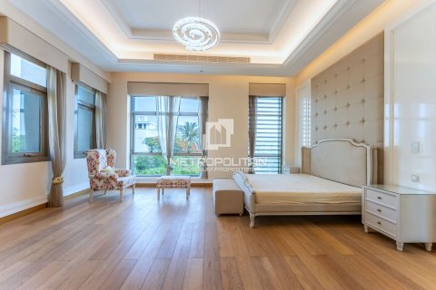 Villa till försäljning i Emirates Hills, Dubai, UAE 6 sovrum, 1750 kvm Nr. 592439 - fotografi 19