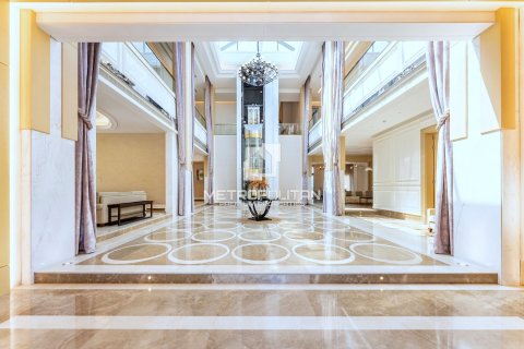 Villa till försäljning i Emirates Hills, Dubai, UAE 6 sovrum, 1750 kvm Nr. 592439 - fotografi 4