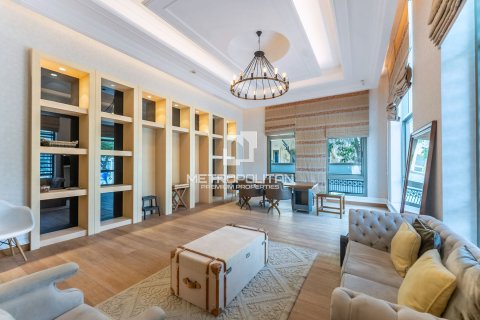 Villa till försäljning i Emirates Hills, Dubai, UAE 6 sovrum, 1750 kvm Nr. 592439 - fotografi 9