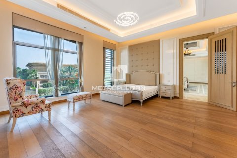 Villa till försäljning i Emirates Hills, Dubai, UAE 6 sovrum, 1750 kvm Nr. 592439 - fotografi 20