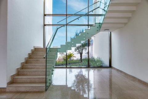 Vila v Abu Dhabi, SAE 5 ložnice, 619 m² Č.: 577039 - fotografie 5