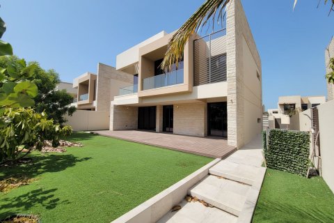 Komerční nemovitost na Saadiyat Island, Abu Dhabi, SAE 4 ložnice, 439 m² Č.: 594123 - fotografie 24