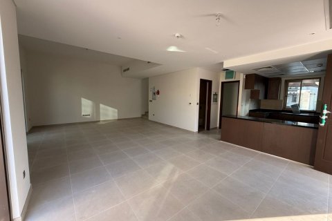 Townhouse in Khalifa City, Abu Dhabi, UAE 3 bedrooms, 149 sq.m. № 594477 - photo 2