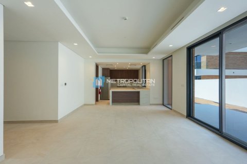 Commercial property on the Saadiyat Island, Abu Dhabi, UAE 4 bedrooms, 539 sq.m. № 594476 - photo 2