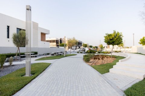 Commercial property on the Saadiyat Island, Abu Dhabi, UAE 4 bedrooms, 539 sq.m. № 594476 - photo 26
