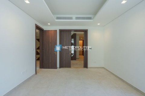 Commercial property on the Saadiyat Island, Abu Dhabi, UAE 4 bedrooms, 539 sq.m. № 594476 - photo 7