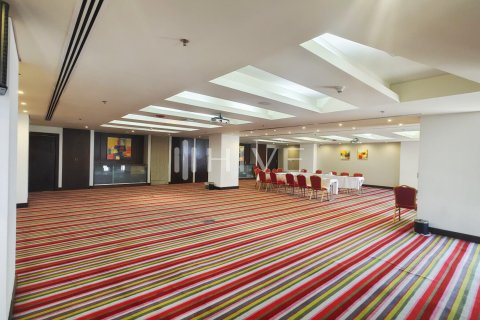 Zyrë në Business Bay, Dubai, Emiratet e Bashkuara Arabe 181.4 m2. № 590488 - Foto 2