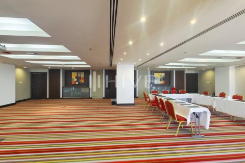 Zyrë në Business Bay, Dubai, Emiratet e Bashkuara Arabe 181.4 m2. № 590488 - Foto 1