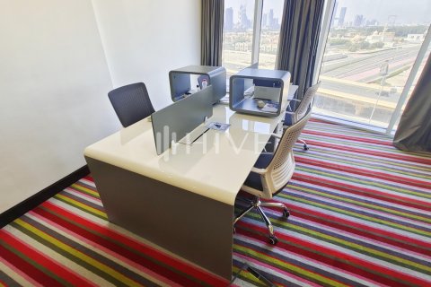 Zyrë në Business Bay, Dubai, Emiratet e Bashkuara Arabe 181.4 m2. № 590488 - Foto 18