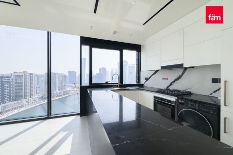 Apartmen di Business Bay, Dubai, UAE 1 bilik tidur, 69.4 meter persegi № 612338 - foto 6