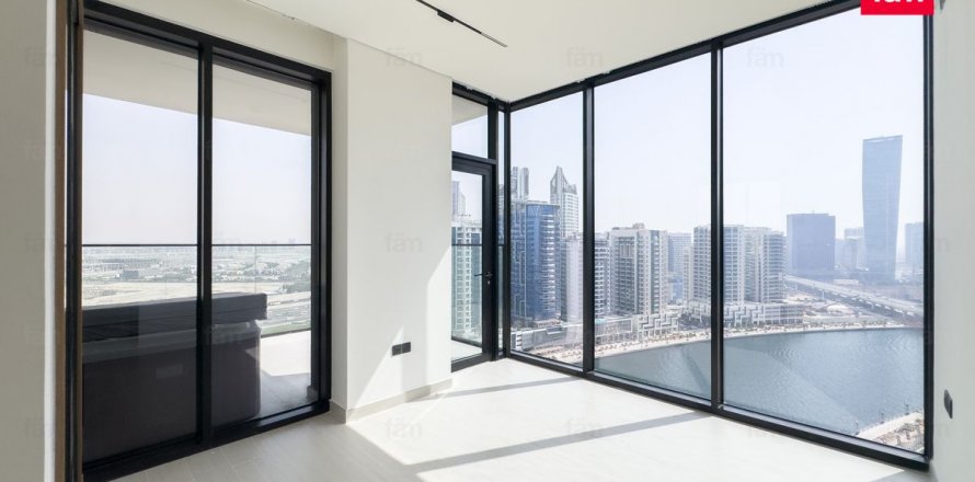 Apartmen di Business Bay, Dubai, UAE 1 bilik tidur, 69.4 meter persegi № 612338