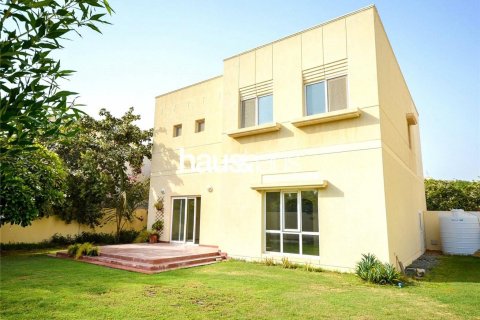 Vila v Meadows, Dubai, SAE 3 ložnice, 311 m² Č.: 625548 - fotografie 2