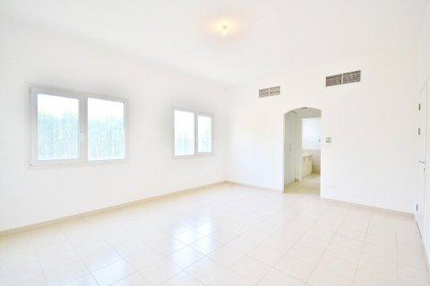 Vila v Meadows, Dubai, SAE 3 ložnice, 311 m² Č.: 625548 - fotografie 10