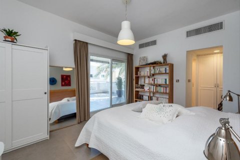 Vila v Meadows, Dubai, SAE 5 ložnice, 604 m² Č.: 610954 - fotografie 15