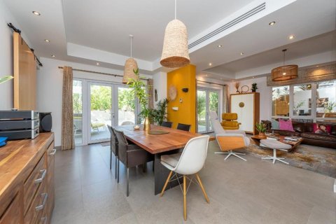 Vila v Meadows, Dubai, SAE 5 ložnice, 604 m² Č.: 610954 - fotografie 6