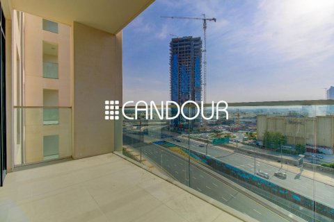 Apartmen di The Hills, Dubai, UAE 1 bilik tidur, 81.6 meter persegi № 589866 - foto 7