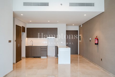 Apartment in Palm Jumeirah, Dubai, UAE 1 bedroom, 71.09959493 sq.m. № 589930 - photo 7