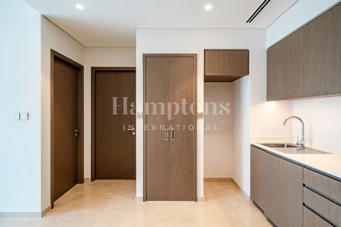 Apartment in Palm Jumeirah, Dubai, UAE 1 bedroom, 71.09959493 sq.m. № 589930 - photo 9