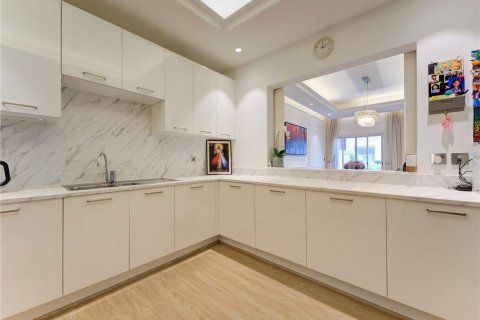 Townhouse sa Jumeirah Golf Estates, Dubai, UAE 3 silid-tulugan, 265 sq.m. № 625258 - larawan 6