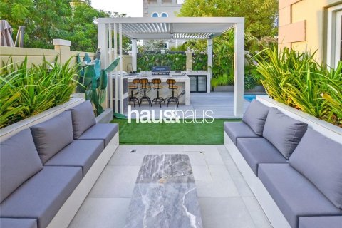 Townhouse in Motor City, Dubai, UAE 4 bedrooms, 381 sq.m. № 625304 - photo 8