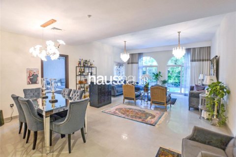 Townhouse in Motor City, Dubai, UAE 4 bedrooms, 381 sq.m. № 625304 - photo 10