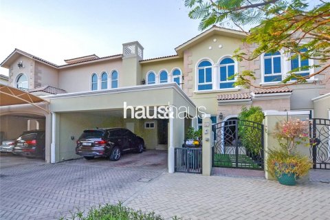 Townhouse in Motor City, Dubai, UAE 4 bedrooms, 381 sq.m. № 625304 - photo 9